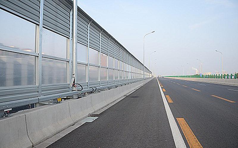 工業(yè)車間噪聲太大？降噪教你這四招！